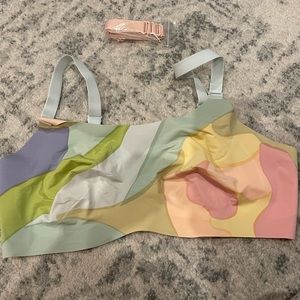 Knix Evolution Bra in Size 7 in Peony/Soft Petal